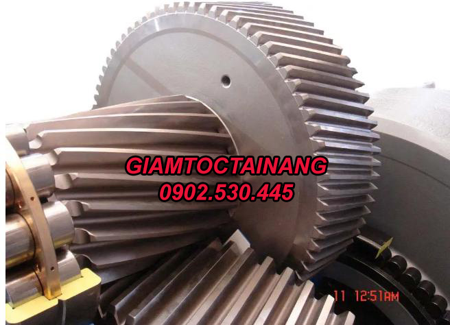 Chi Tiết Bánh Răng Bên Trong Hộp GiảmTốc