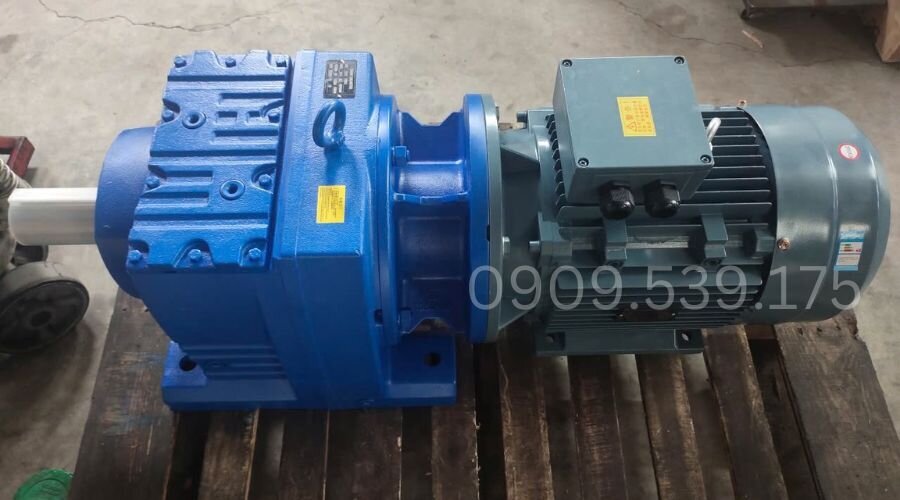 Hộp giảm tốc tải nặng trục thẳng R