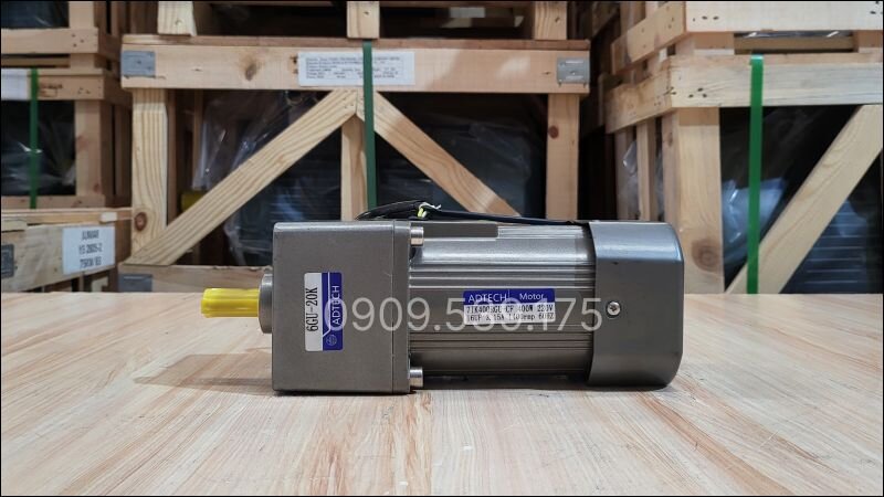 Động cơ giảm tốc AC giải pháp truyền động mạnh mẽ, ổn định