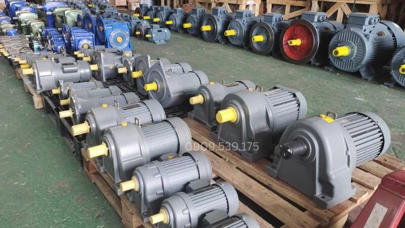 Động cơ giảm tốc cầu trục được ứng dụng rộng rãi trong dân dụng và các khu công nghiệp.
