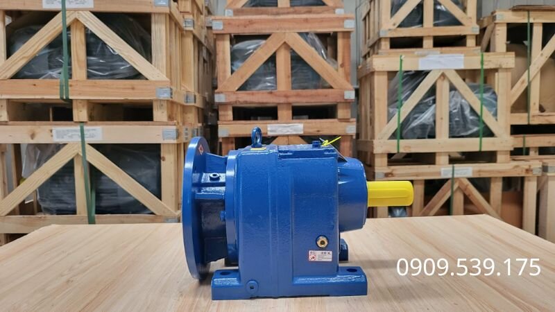 Hộp giảm tốc tải nặng R vỏ gang chắc chắn